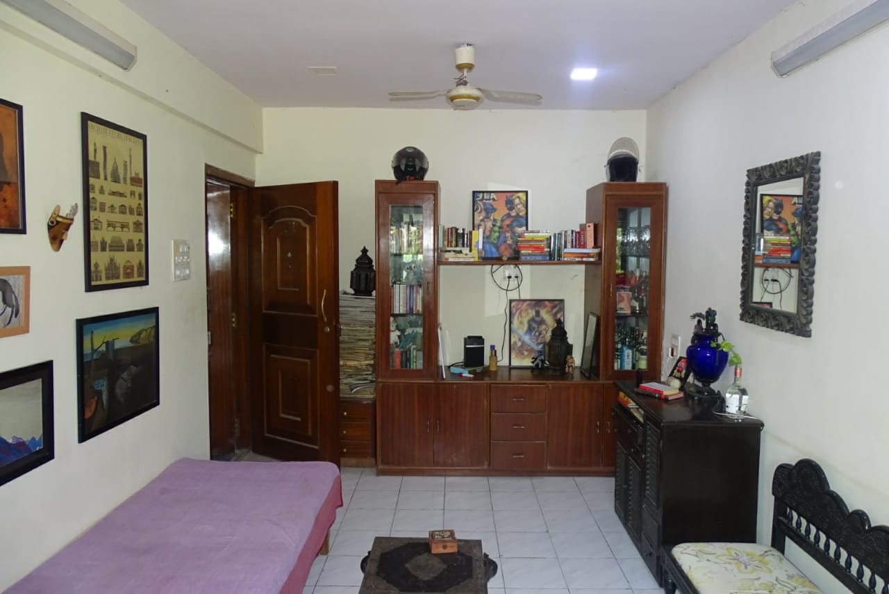 2 BHK Semi Furnished in Indra Darshan , Andheri West